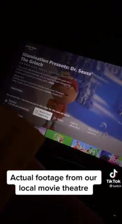 Movie theatre appears to use Amazon Prime video and fails