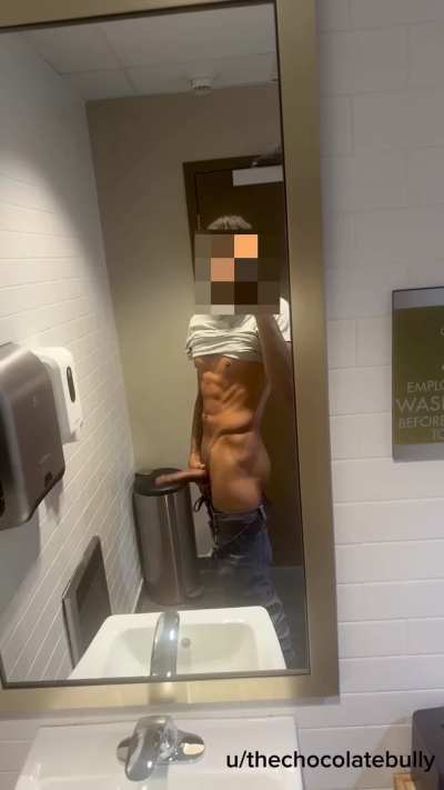 [27] [M4MF/F] [Lancaster, PA] - 6’4 190lb bull in search of likeminded couples and select individuals, feel free to reach out if you like what you see.