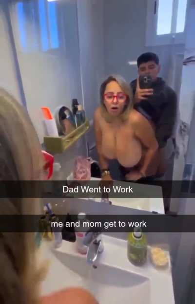 Mommy And Me When Daddy Goes To Work