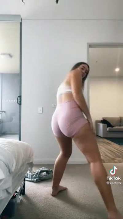Thick pawg can get ragdolled