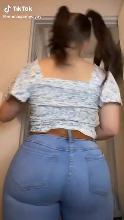 Those cheeks are trying to escape.