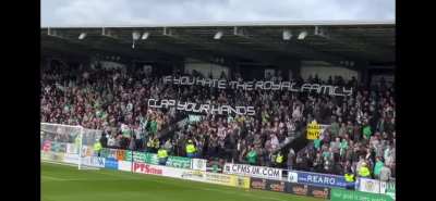 Scottish sports authorities try to silence Anti-Monarchy protests with minutes applause - it backfires (if you hate the royal family clap your hands)
