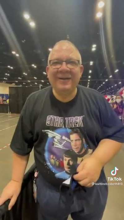 Surprising your dad at a convention