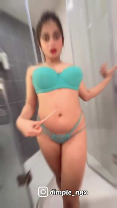 She's so thicc and f*ckable 🥵. Name mentioned in the reel.