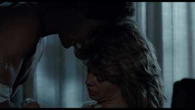 Linda Hamilton
