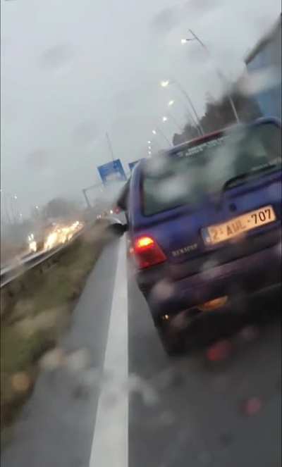 Broken windshield wiper? Not a problem