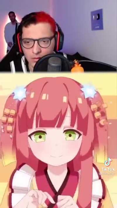 TF2 flash bang is loud