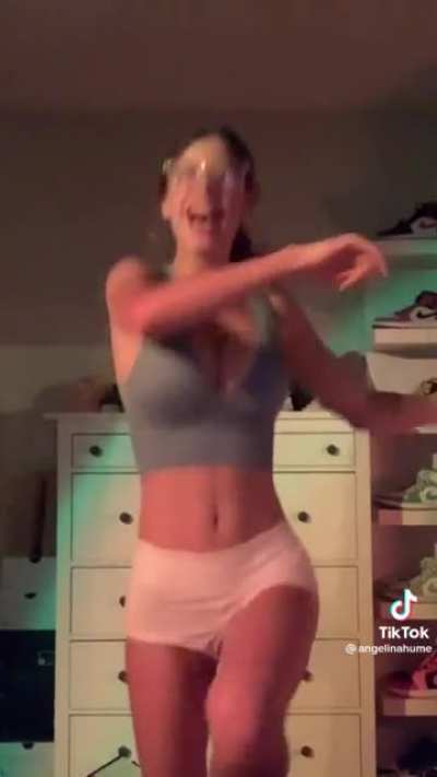 angelinahume
