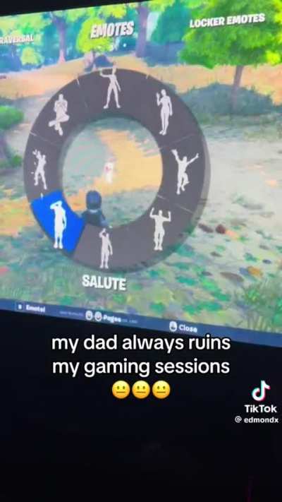 🗿
