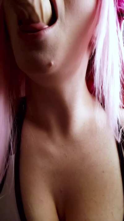 Who else loves those long, thick strings of spit?