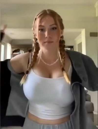 Holy fuck her name is gingy<wbr>bxtch<wbr>.offi<wbr>cal by the way