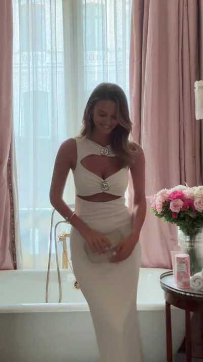 White dress - TikTok, 31 July 2024