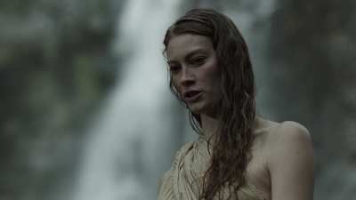 Alyssa Sutherland in 