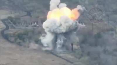 Russian military destroying building used by Ukraine military personnel 