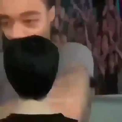 Cara então é assim o final de karate kid faz tanto que eu não vejo que nem lembrava que era assim