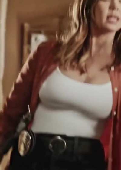 Jessica Alba's thick tits