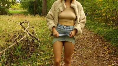 Flashing Pussy Near Strangers