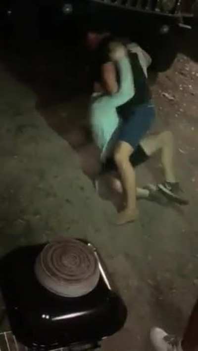 Good fight, ends with instigator getting his face pounded in
