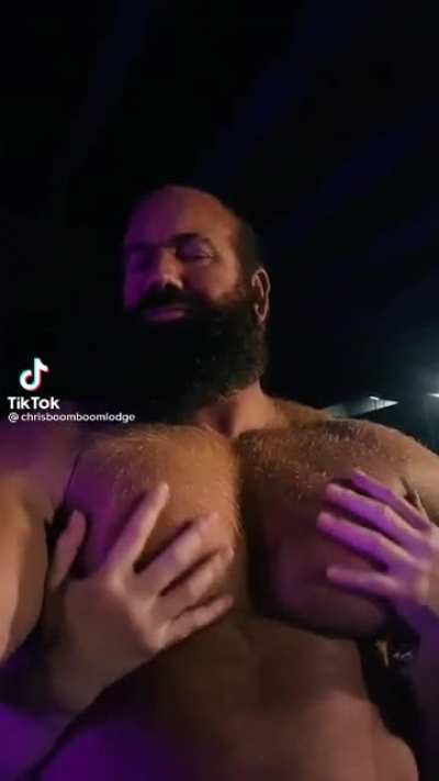 Pec worship