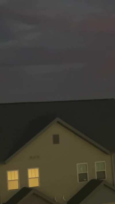 Tell me this doesn’t look weird?