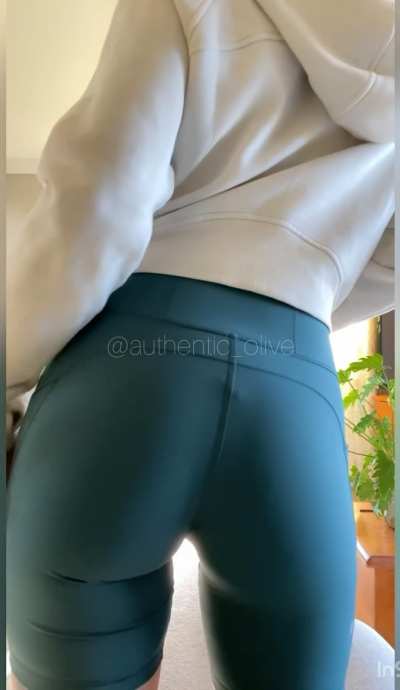 POV I’m trying to convince you to come to Pilates
