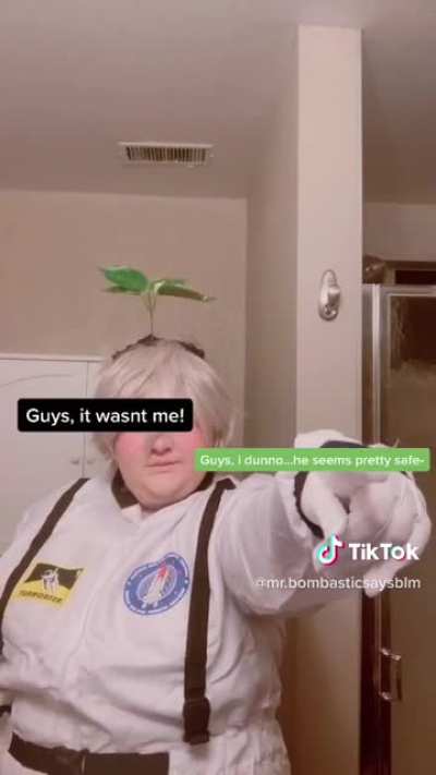 Among us pro gamer