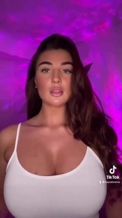 👀