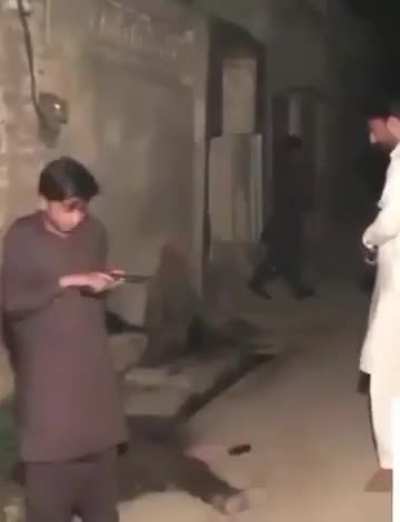 Unbelievable accident from Pakistan. NSFW NSFL