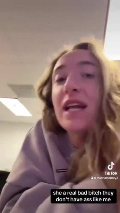 Angel Reese 