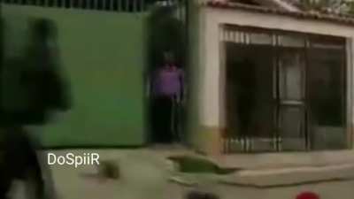 Ломаем ворота