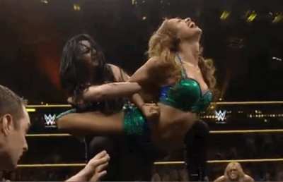 Paige making Sasha Banks tap out to the PTO