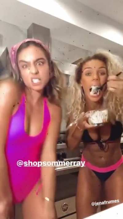 Sommer Shaking That Huge Ass
