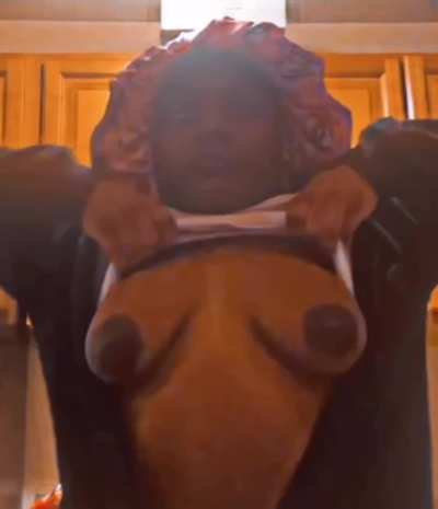 Areolas GIF by phatb<wbr>uttgo<wbr>ongir<wbr>l