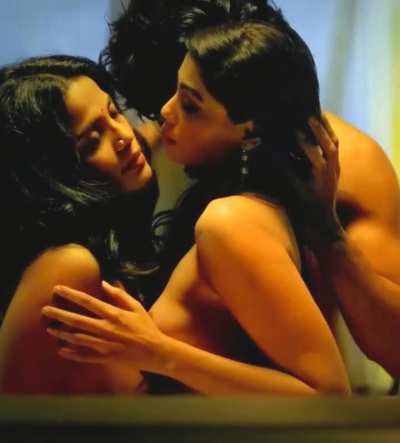 Anangsha Biswas and Priyanka Bose in Ascha<wbr>ryach<wbr>akit! (2018)