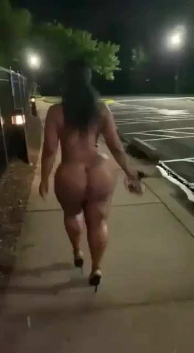 Damn them thighs