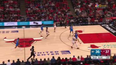 [Highlight] Andre Drummomd welcomes Chet to the league, by breaking his ankles and gets the dunk