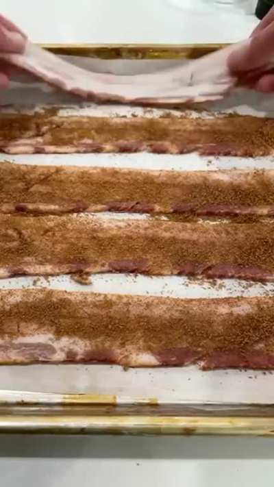 3 Ingredients candy bacon!