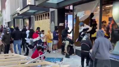 Nothing says “social justice” more than looting a Nike store.