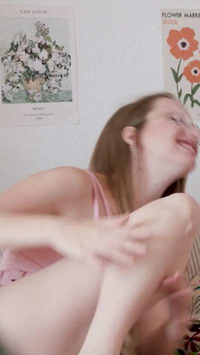what is her name? the one with specs<wbr>?...C<wbr>ouple GIF by ersties