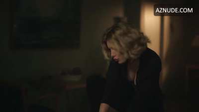 Jennifer Holland - 