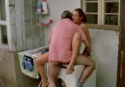 Javiera Diaz de Valdes’ ‘sex-<wbr>on-wa<wbr>shing<wbr>-mach<wbr>ine’ plot in Sex with Love (2003)