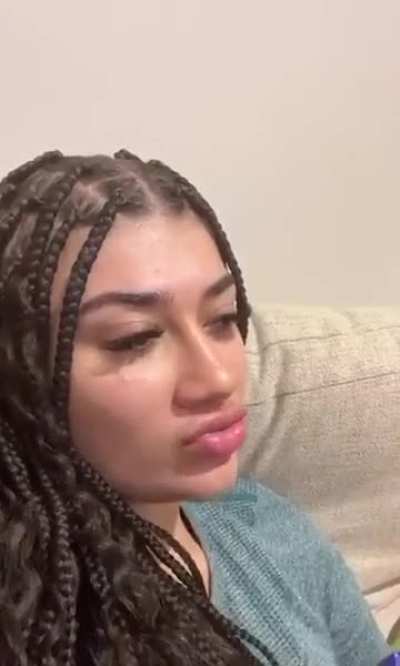she sniffing tf outta those plump pipe drainers.