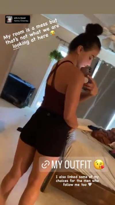 Maycee Barber