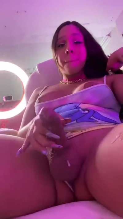 Salome Cortes shooting her hot Latina Load