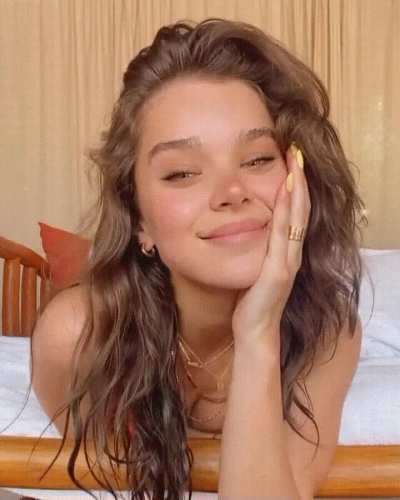 Hailee Steinfield