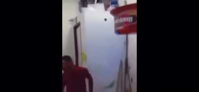Damn he’s strong