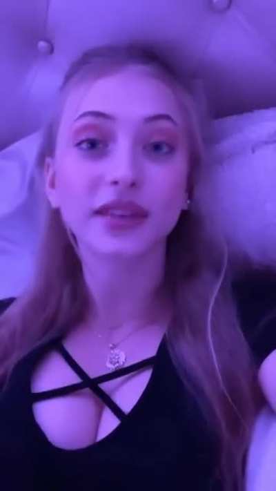 Insta story