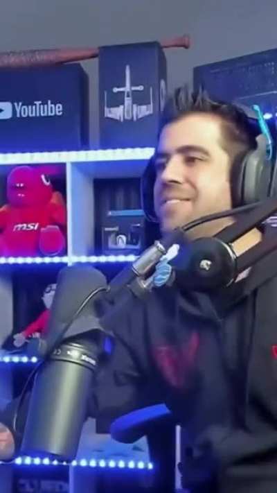 AuronReHumilde. Mp4