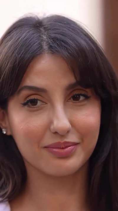 Nora Fatehi pretty face