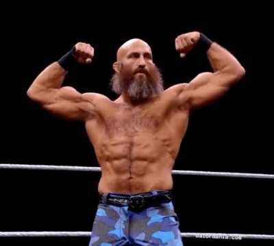 Daddy Tommaso Ciampa Flexing
